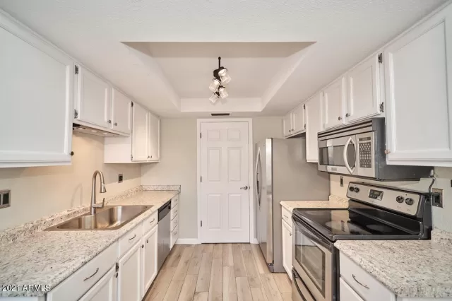 MLS: 6181907 Condo For Sale