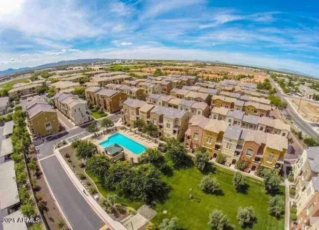 MLS: 6182111 Condo For Sale