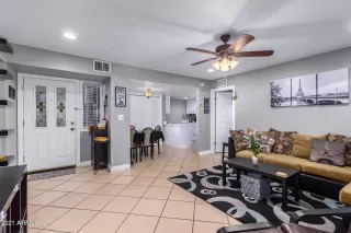 Photo #4: 6182285 Listing