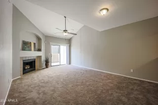 Photo #4: 6182349 Listing 