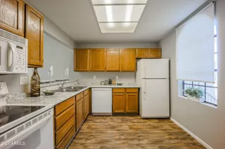 Photo #6: 6182349 Listing 