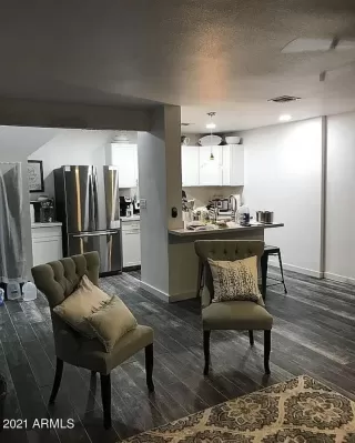 Photo #3: 6182354 Listing