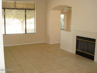 Photo #5: 6182552 Listing