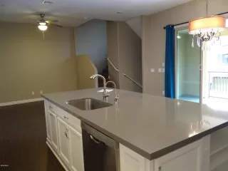 Photo #5: 6182690 Listing 