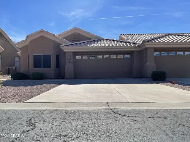 MLS: 6182744 Condo For Sale