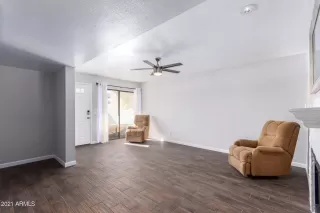 Photo #5: 6182777 Listing 