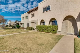 Photo #1: 6183001 Listing 