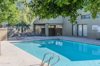 Photo #2: 6183072 Listing