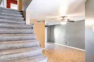 Photo #4: 6183072 Listing