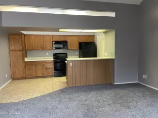 Photo #6: 6183094 Listing