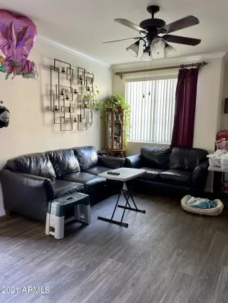 Photo #2: 6183136 Listing