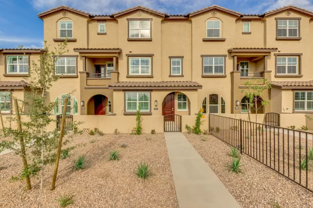 MLS: 6183216 Condo For Sale