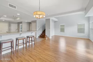 Photo #5: 6183243 Listing 