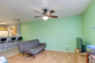 Photo #5: 6183284 Listing 