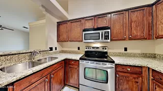 Photo #5: 6183356 Listing 