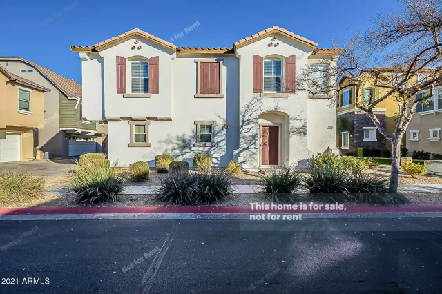 MLS: 6183502 Condo For Sale