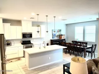 Photo #3: 6183598 Listing