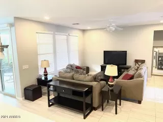 Photo #5: 6183598 Listing