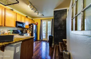 Photo #5: 6183621 Listing 