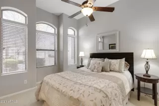 Photo #2: 6183669 Listing