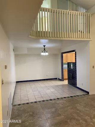 Photo #2: 6183861 Listing 