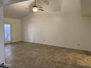 Photo #4: 6183861 Listing 