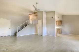 Photo #5: 6183979 Listing