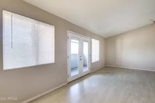 Photo #6: 6183979 Listing