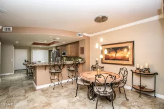 Photo #6: 6184020 Listing 