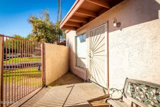 Photo #1: 6184032 Listing 