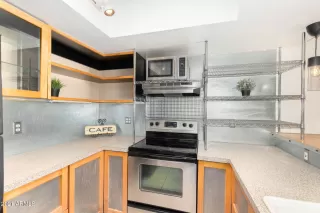 Photo #4: 6184032 Listing 