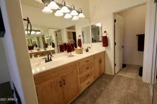 Photo #4: 6184062 Listing 