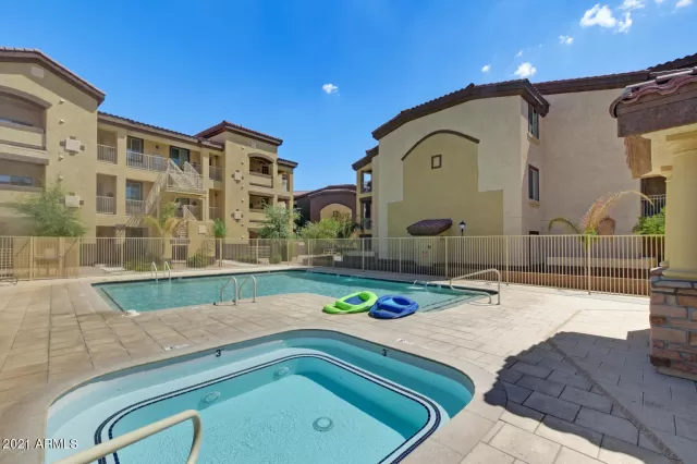 MLS: 6184246 Condo For Sale