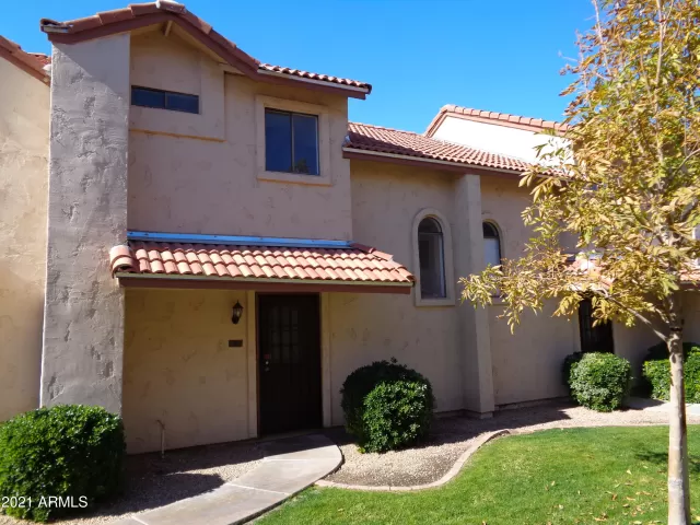 MLS: 6184385 Condo For Sale