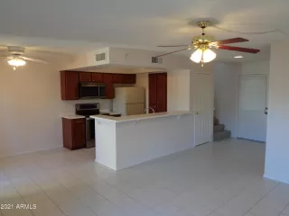 Photo #3: 6184385 Listing