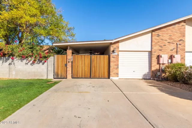 MLS: 6184527 Condo For Sale