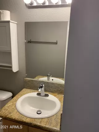 Photo #5: 6184535 Listing