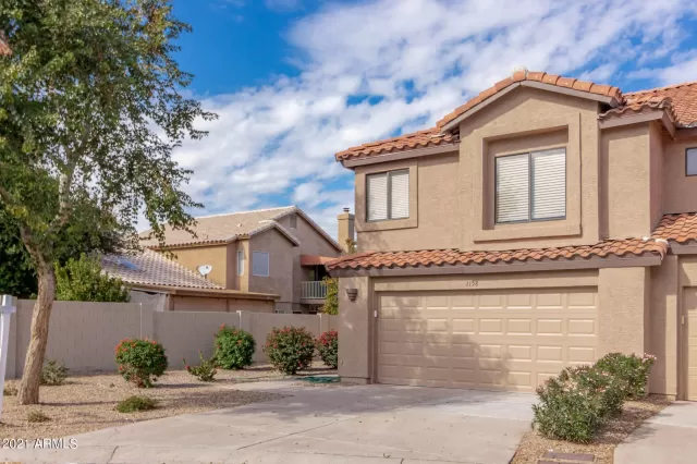 MLS: 6184625 Condo For Sale