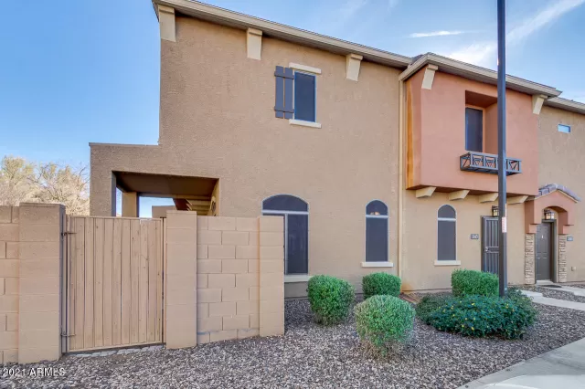 MLS: 6184738 Condo For Sale