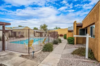 Photo #2: 6184812 Listing