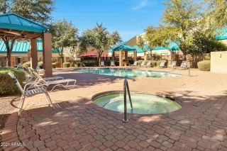 Photo #1: 6184848 Listing