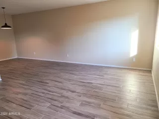 Photo #4: 6184959 Listing