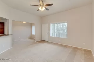 Photo #6: 6185093 Listing