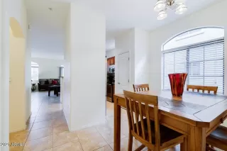 Photo #5: 6185274 Listing 