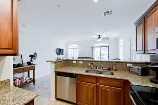 Photo #6: 6185274 Listing 