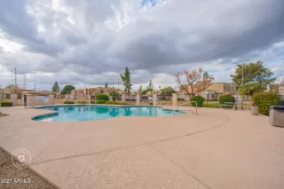 Photo #5: 6185425 Listing 