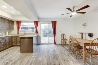 Photo #5: 6185438 Listing