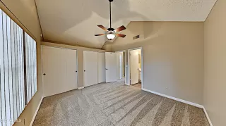 Photo #5: 6185452 Listing