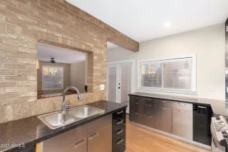 Photo #6: 6185465 Listing