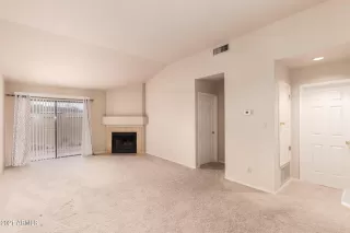 Photo #5: 6185488 Listing